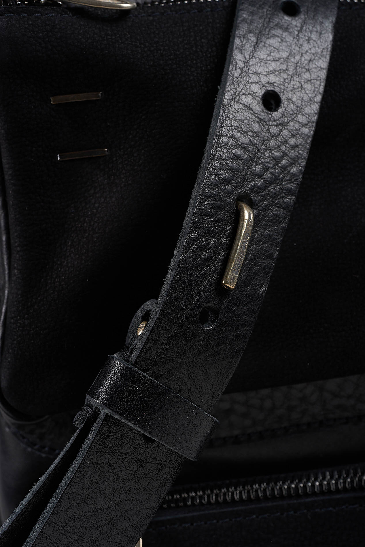 daniele basta leather and silver bags - DETAIL